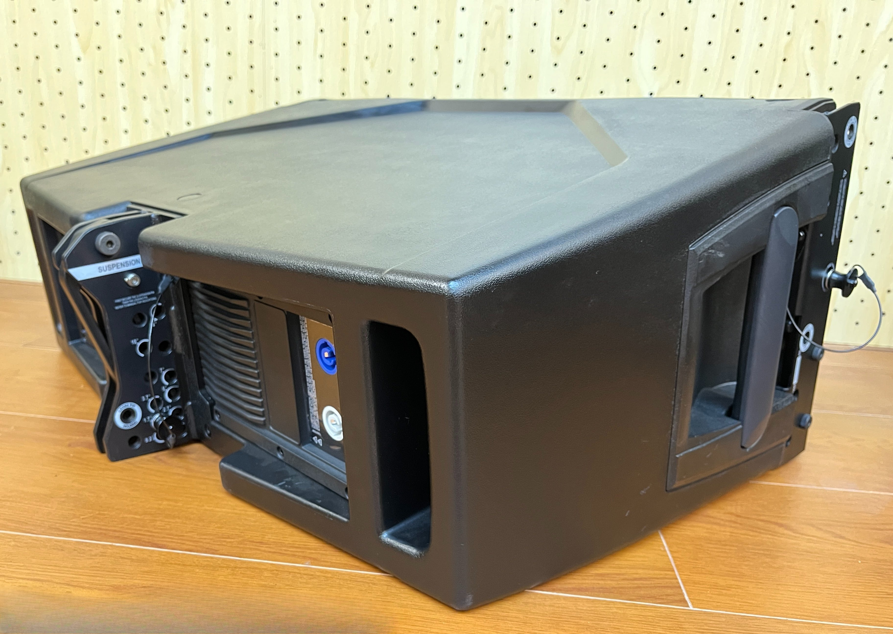 HDL30A Active Line Array Speak - Outdoor Power Line reseña y precio